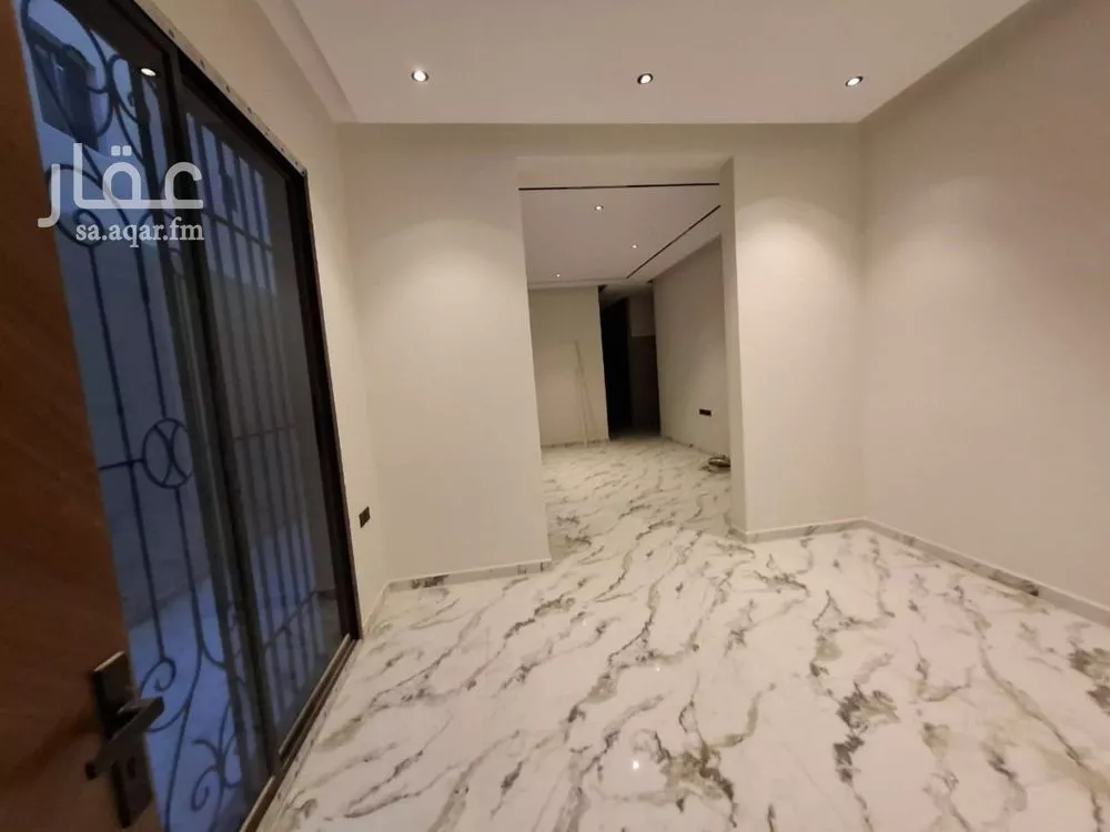 6 bedroom floor in Badr 12