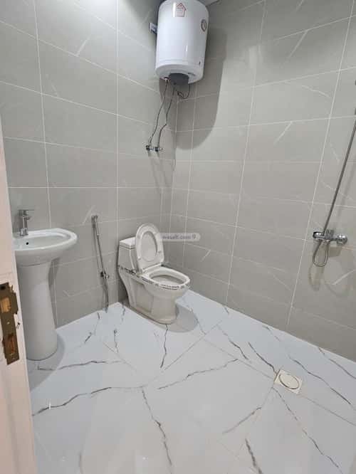 1 bedroom apartment in Ishbiliyah 2