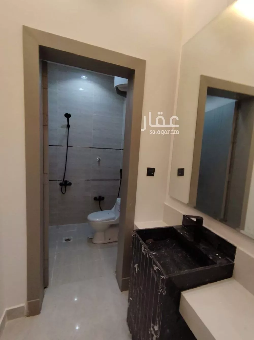 5 bedroom floor in Badr 13