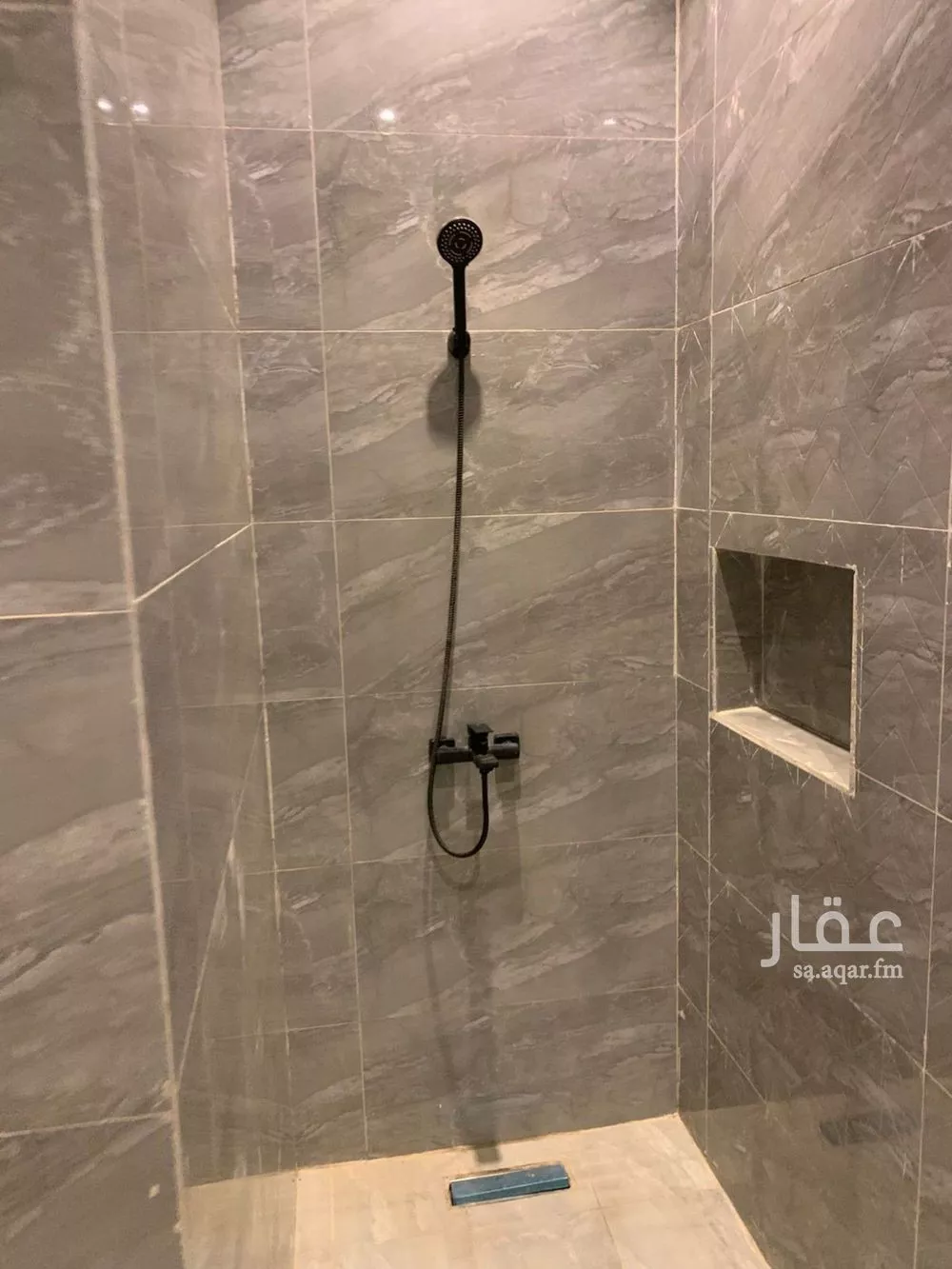 4 bedroom floor in Al Rimal 8