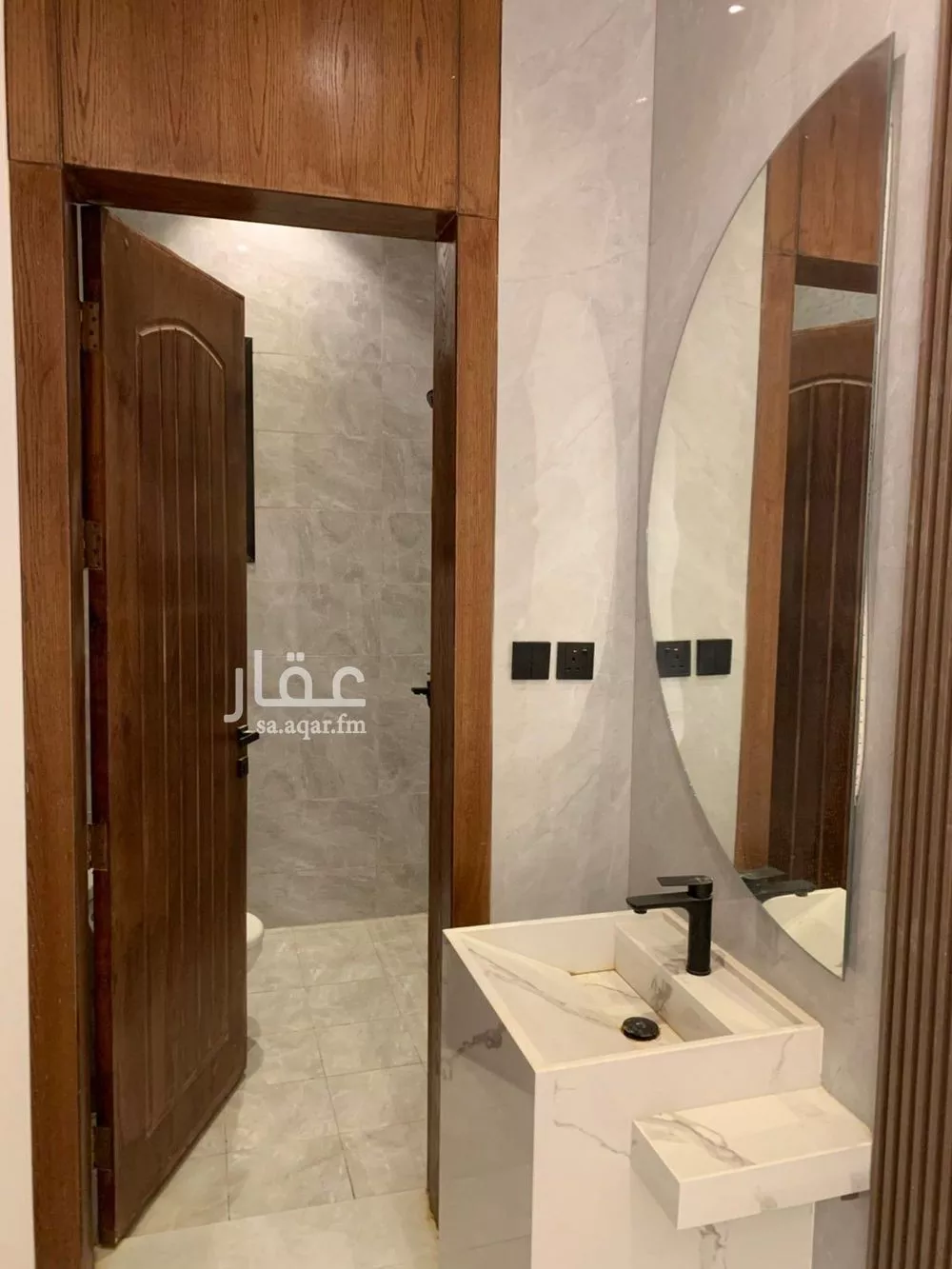 4 bedroom floor in Al Rimal 9
