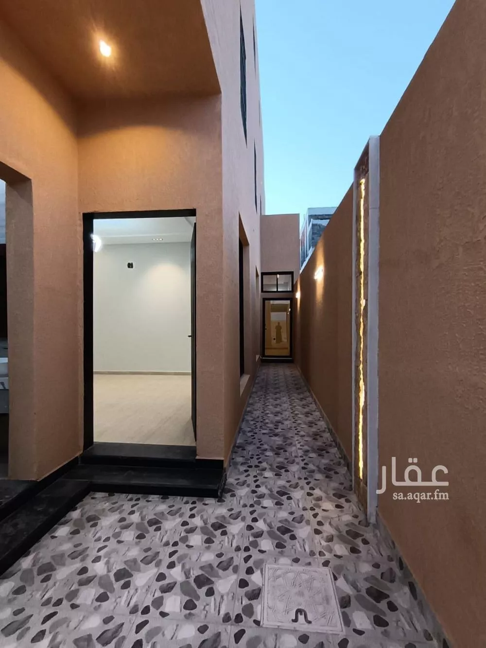 5 bedroom floor in Tuwaiq 13