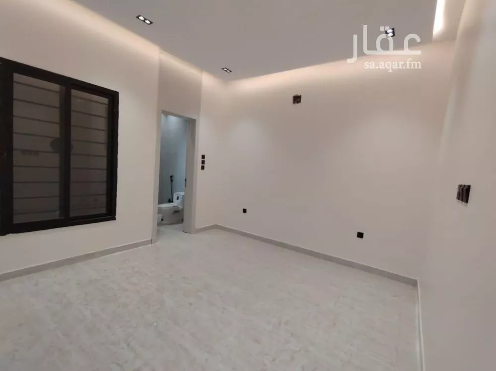 4 bedroom floor in Badr 11