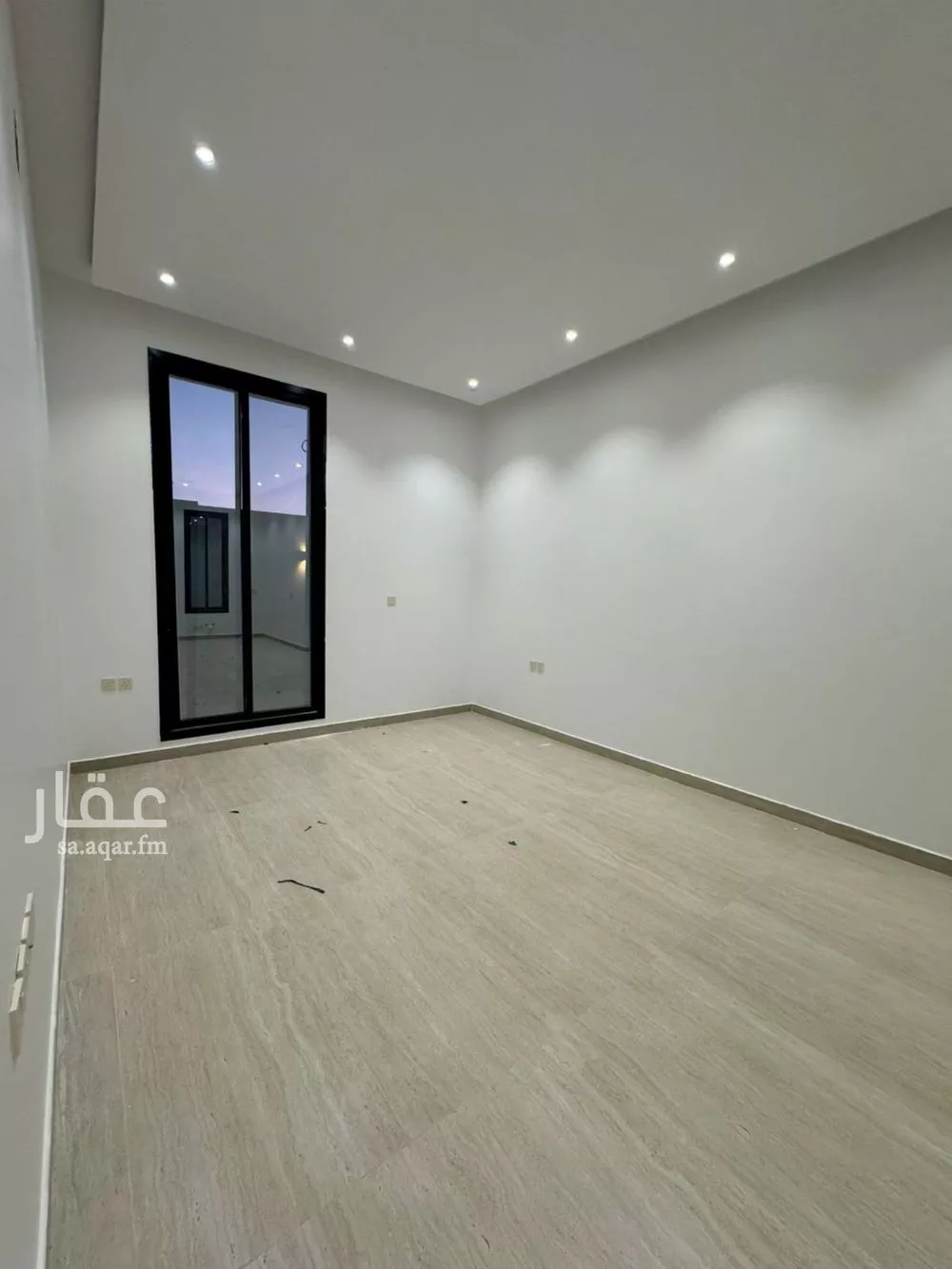 دور 4 غرف في العارض 7