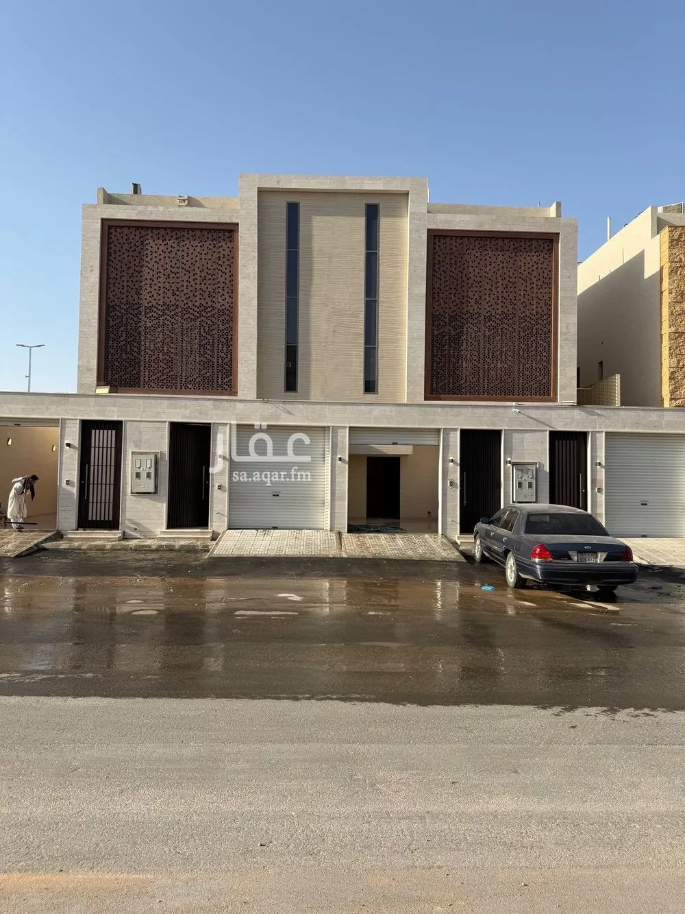 5 bedroom floor in Tuwaiq 2