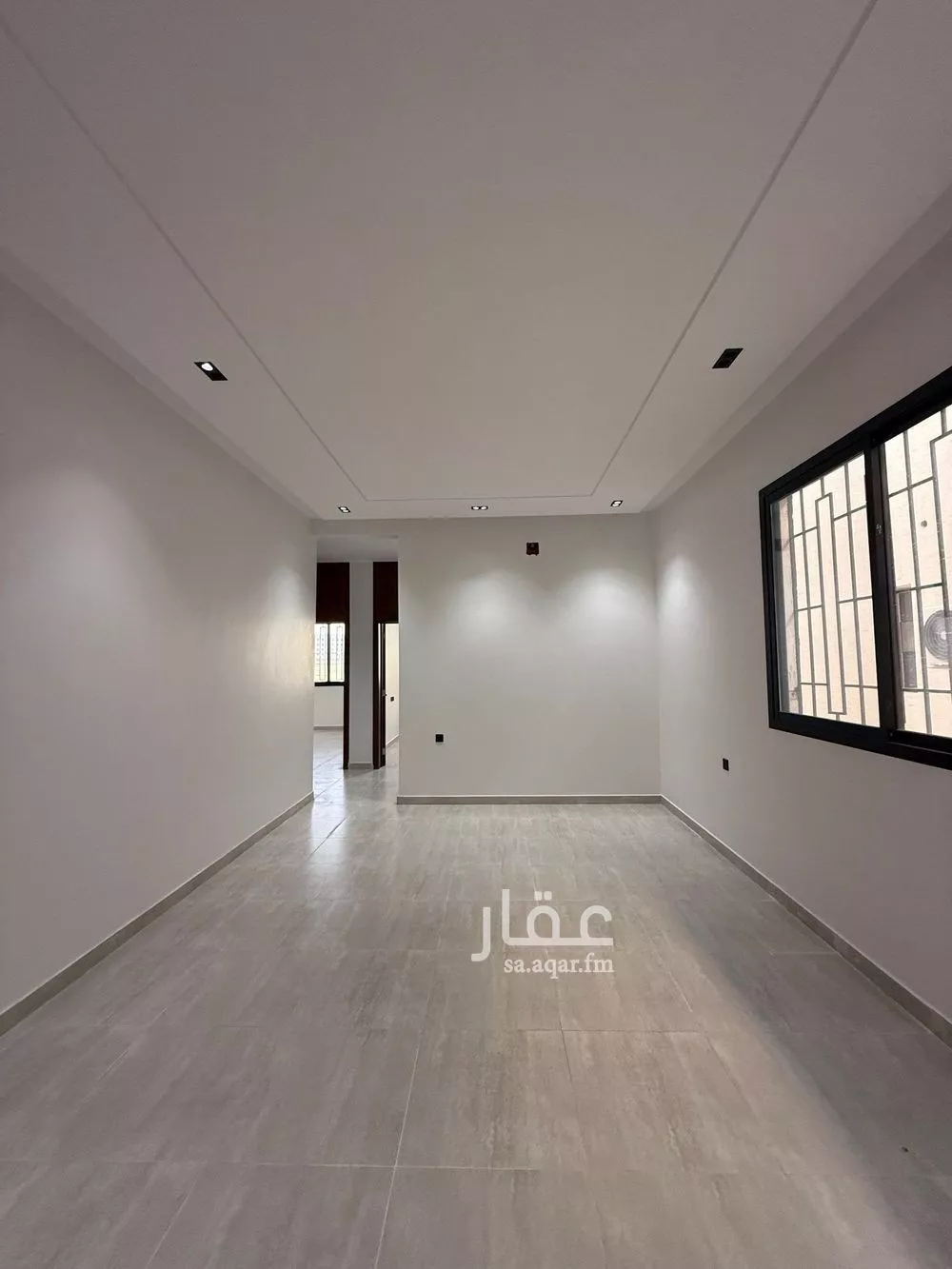 5 bedroom floor in Tuwaiq 8