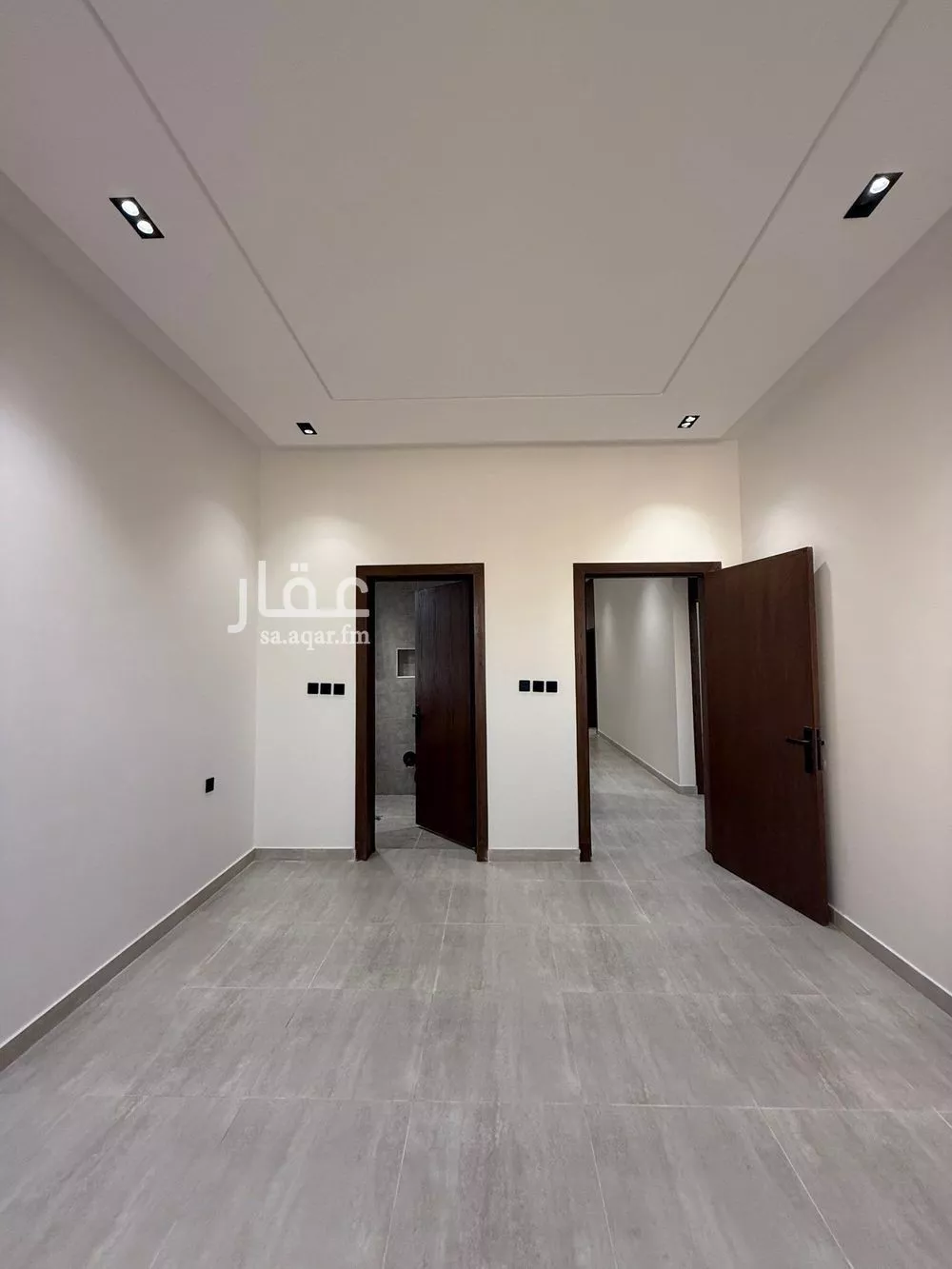 5 bedroom floor in Tuwaiq 10