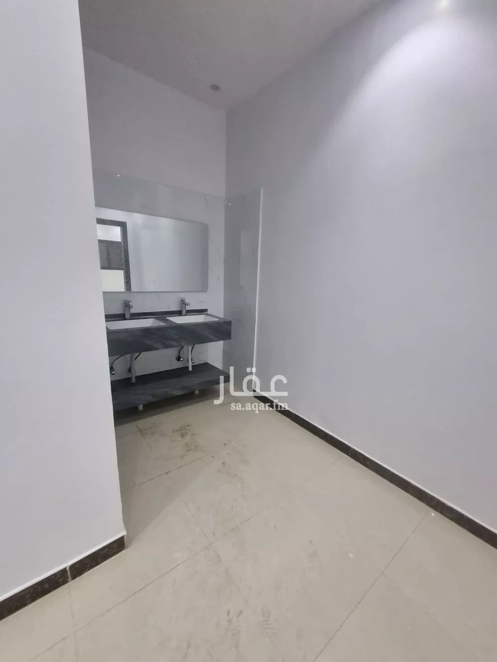 دور 7 غرف في الرمال 8