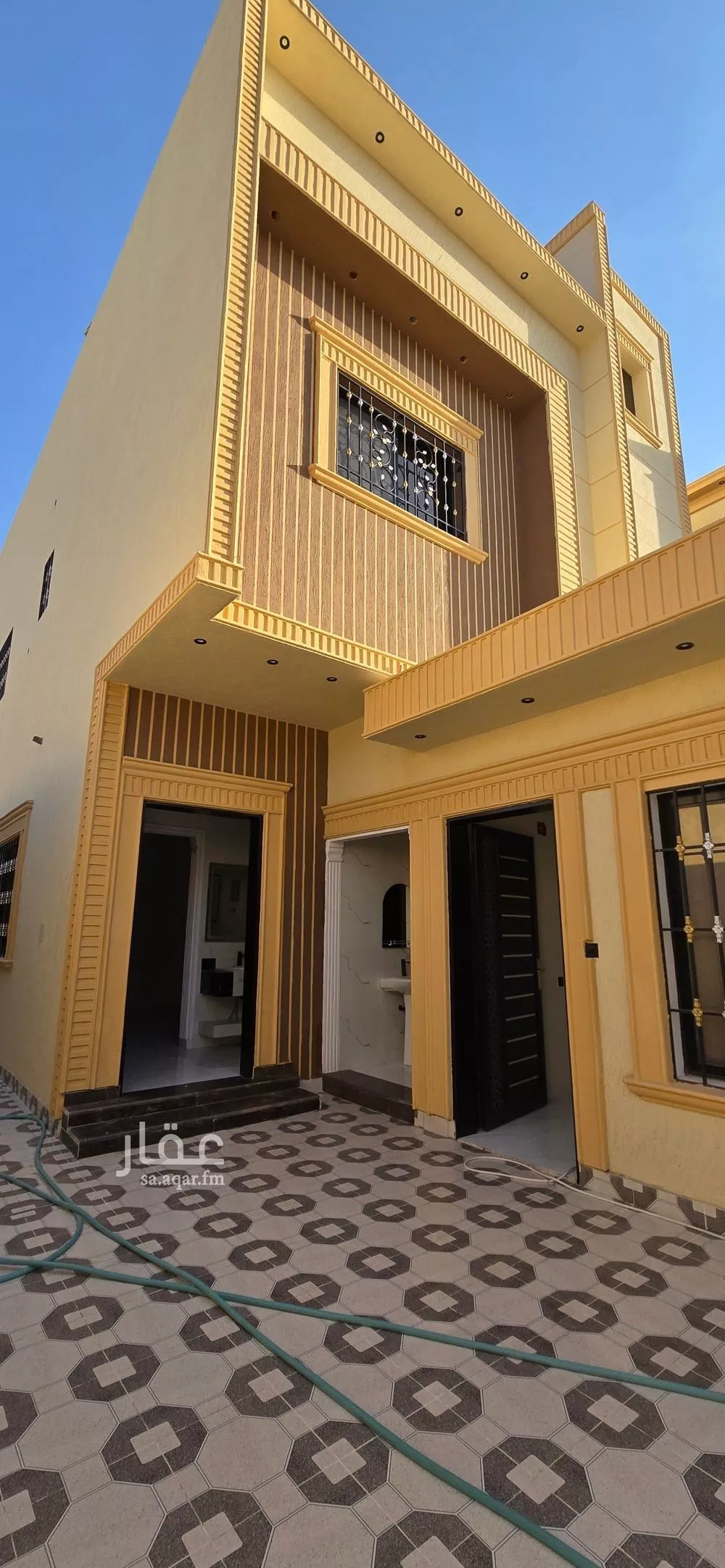 5 bedroom floor in Ad Dar Al Baida 2
