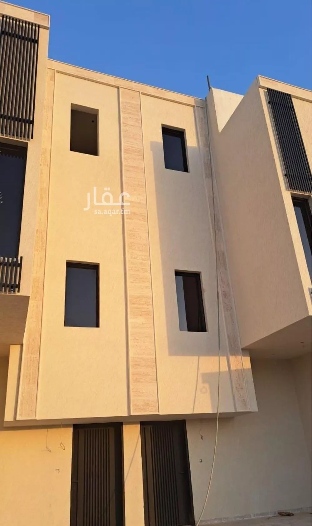 4 bedroom floor in Al Rimal 6
