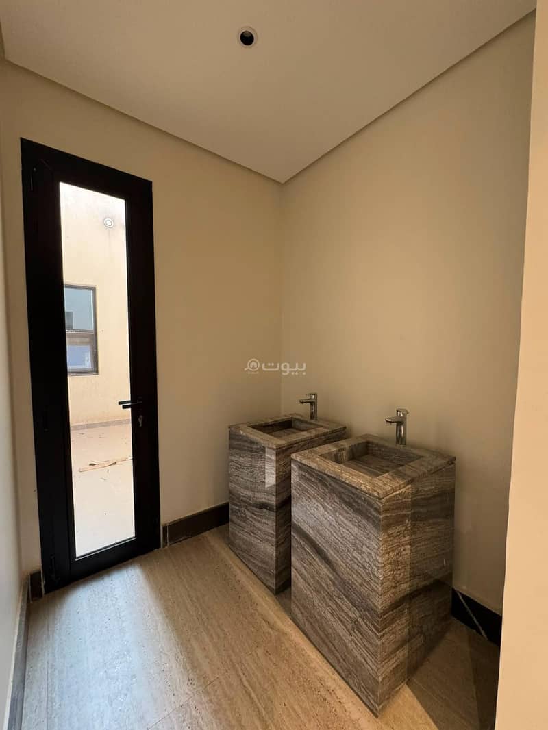 4 bedroom villa in Al Bahr, Eastern Province 10