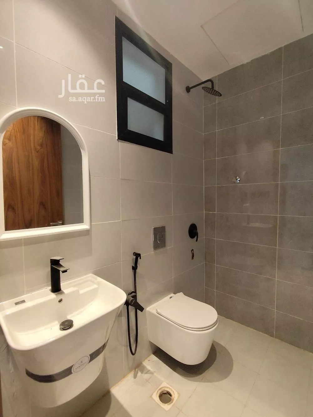 3 bedroom floor in Al Rimal 3