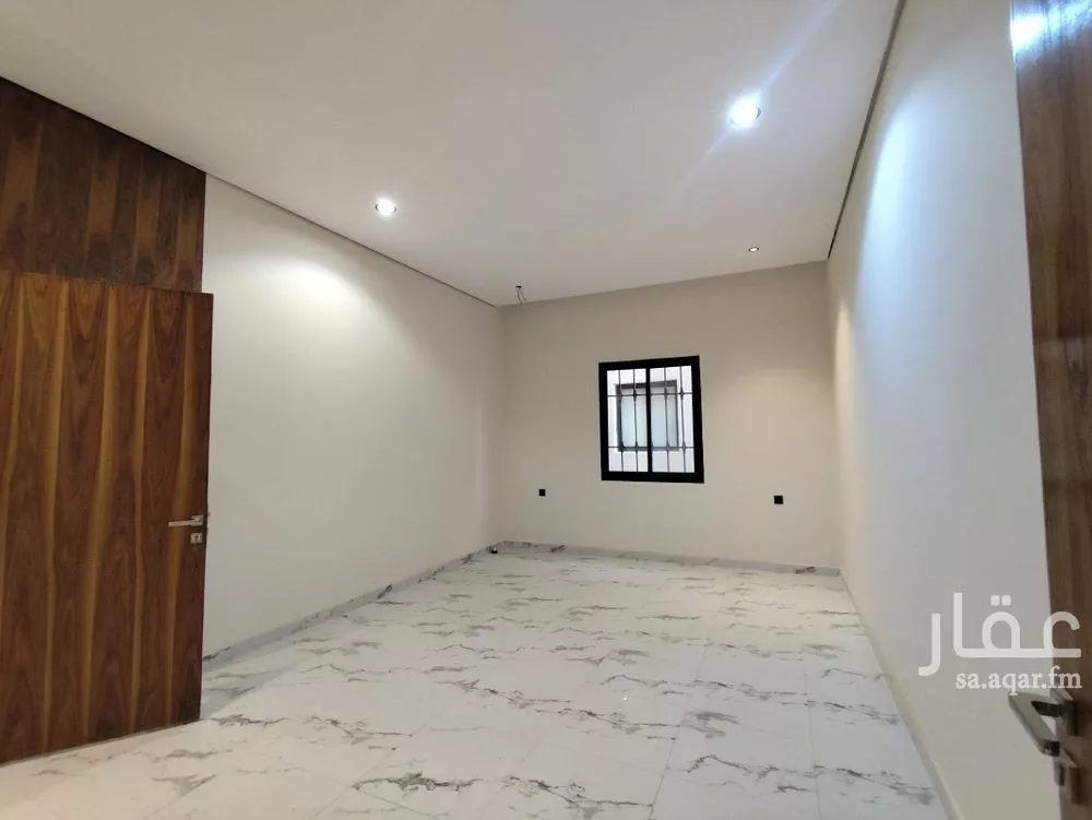 3 bedroom floor in Al Rimal 4