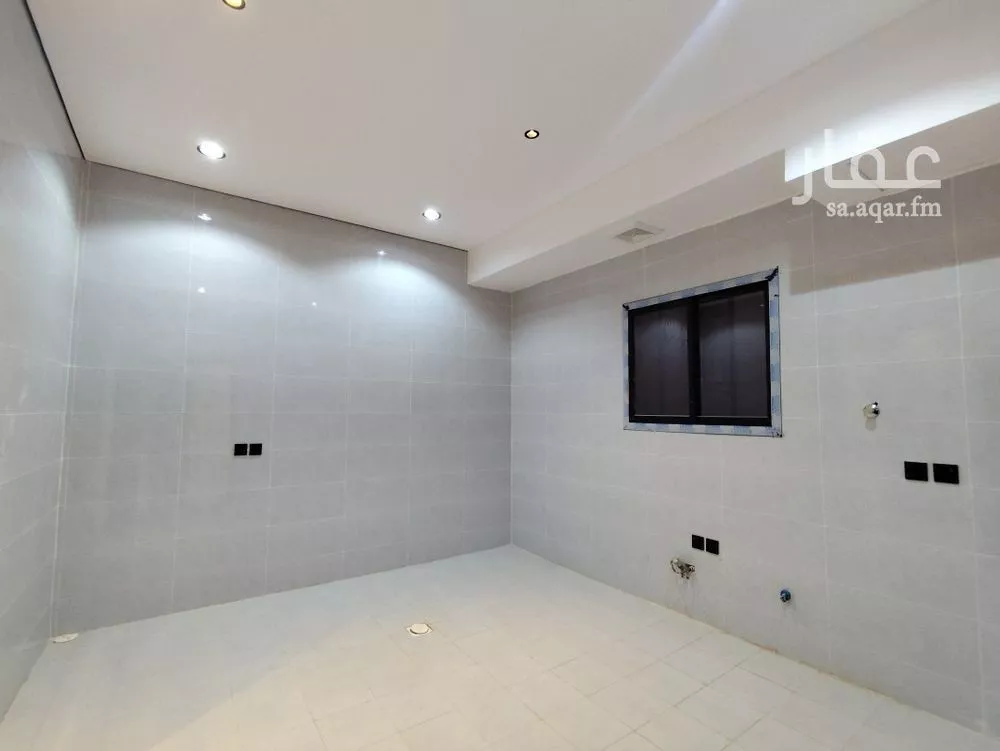 3 bedroom floor in Al Rimal 5