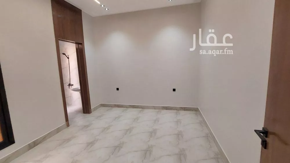 3 bedroom floor in Tuwaiq 11