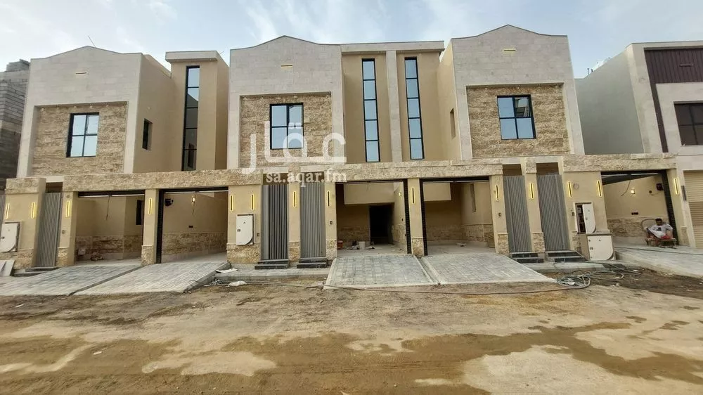 3 bedroom floor in Tuwaiq 13
