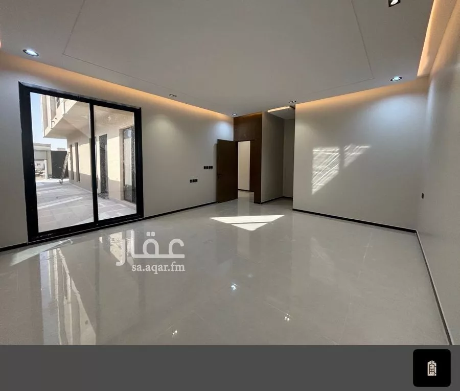 5 bedroom floor in As Saadah 10
