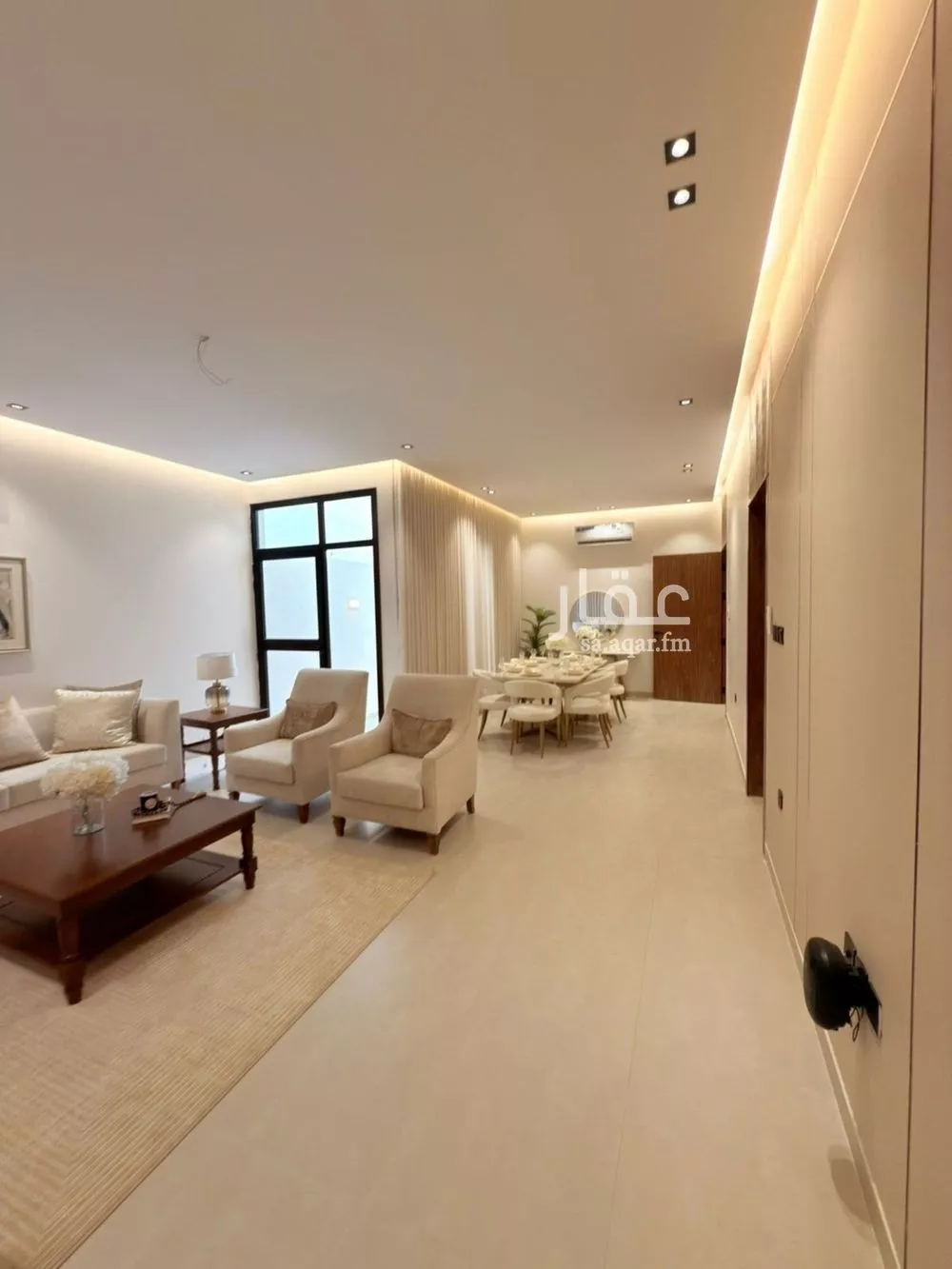 4 bedroom floor in Okaz 11