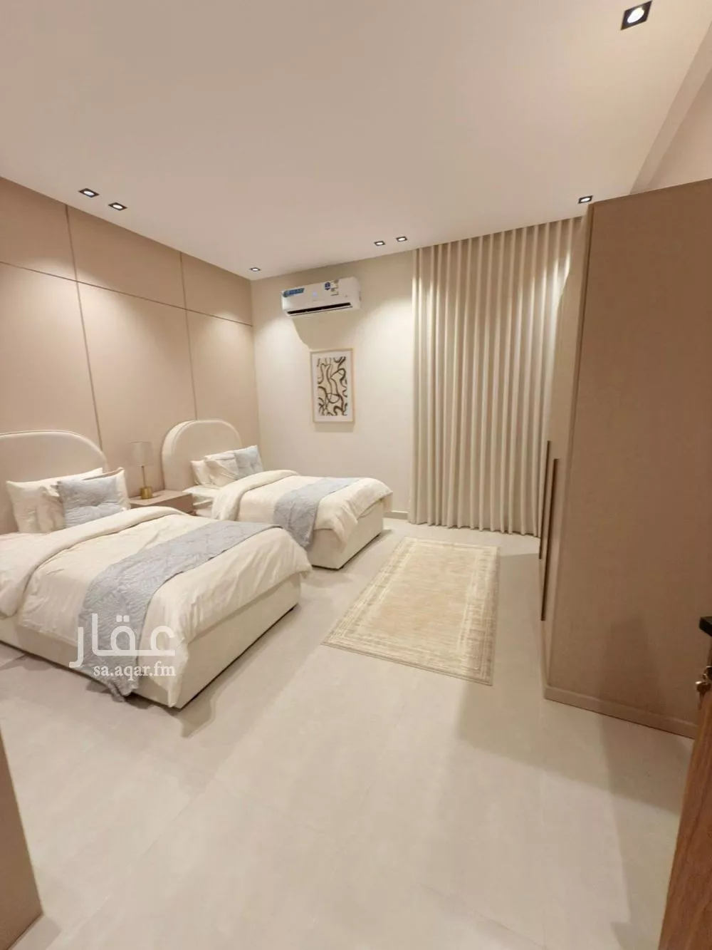 4 bedroom floor in Okaz 7