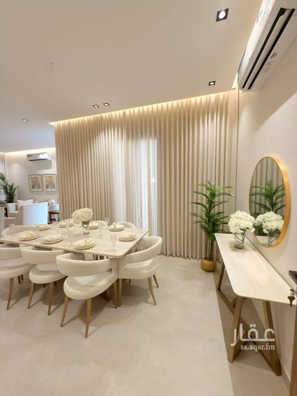 4 bedroom floor in Okaz 8