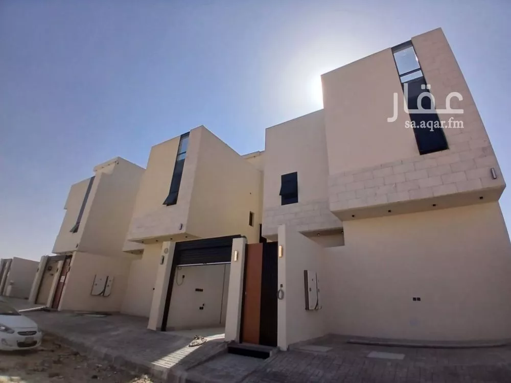 3 bedroom floor in Dahiat Namar 2