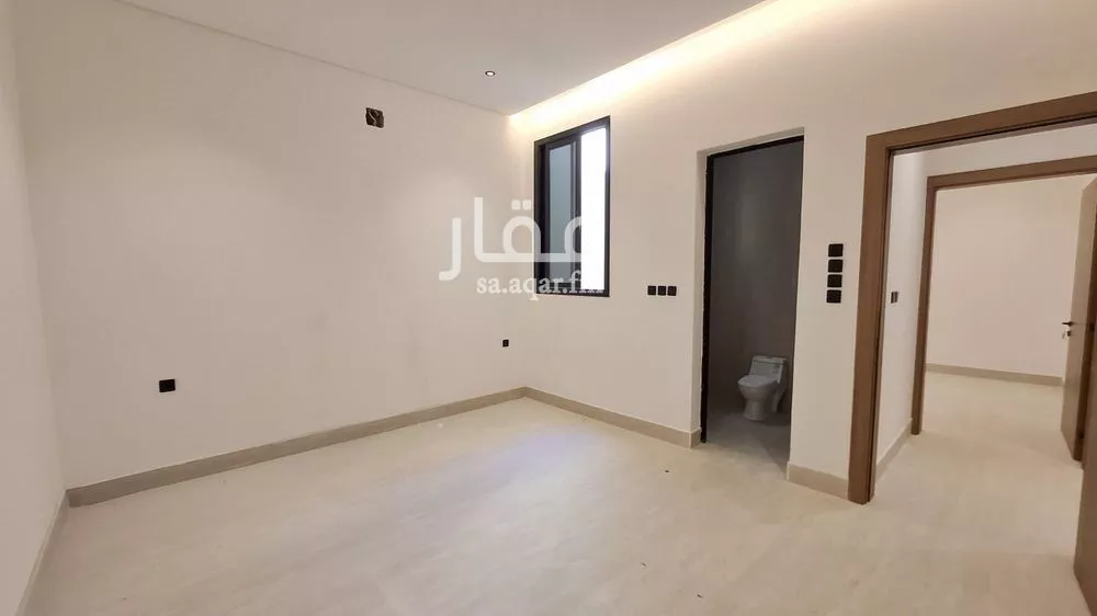 3 bedroom floor in Dahiat Namar 5