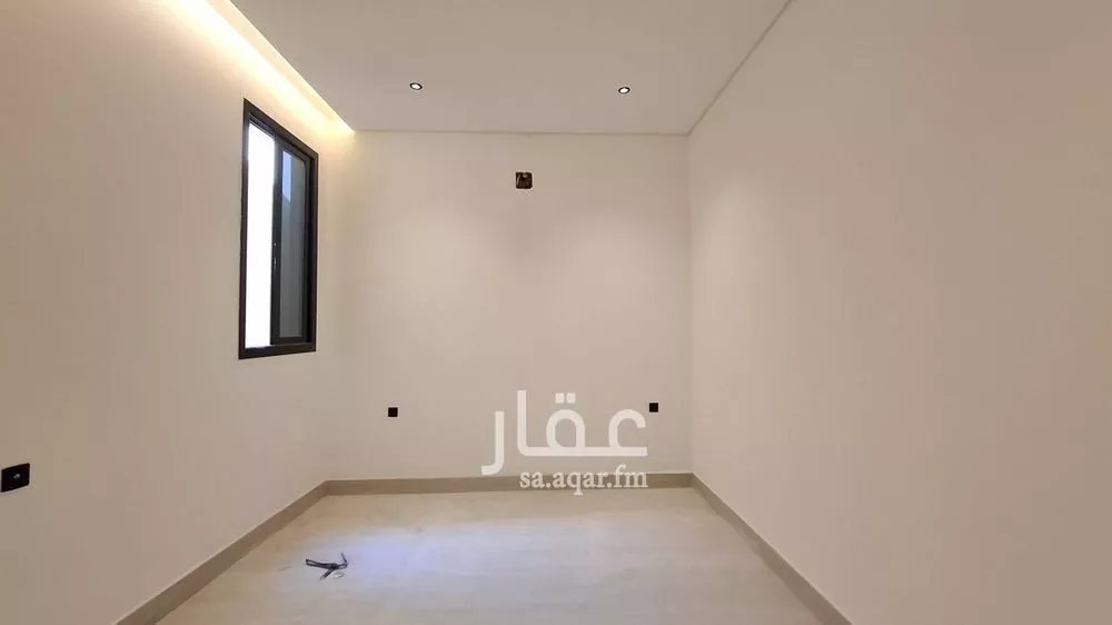 3 bedroom floor in Dahiat Namar 8