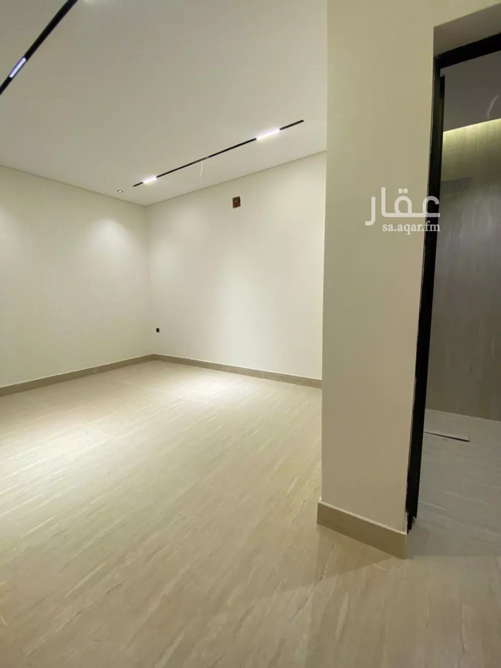 3 bedroom floor in Dahiat Namar 13