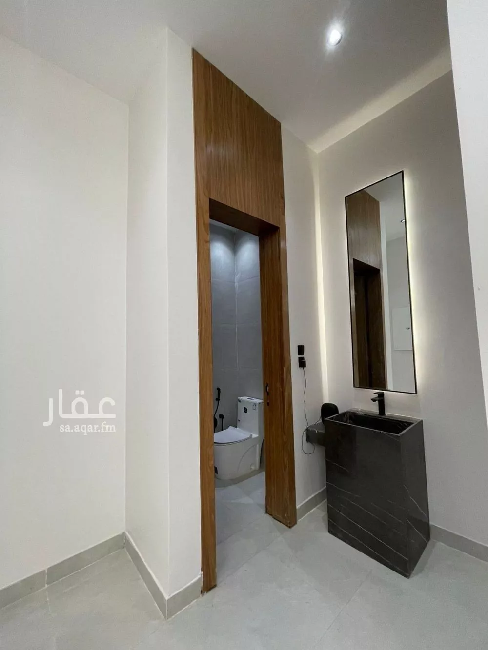 5 bedroom floor in Al Janadriyah 15