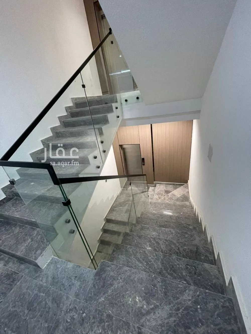 5 bedroom floor in Al Janadriyah 20