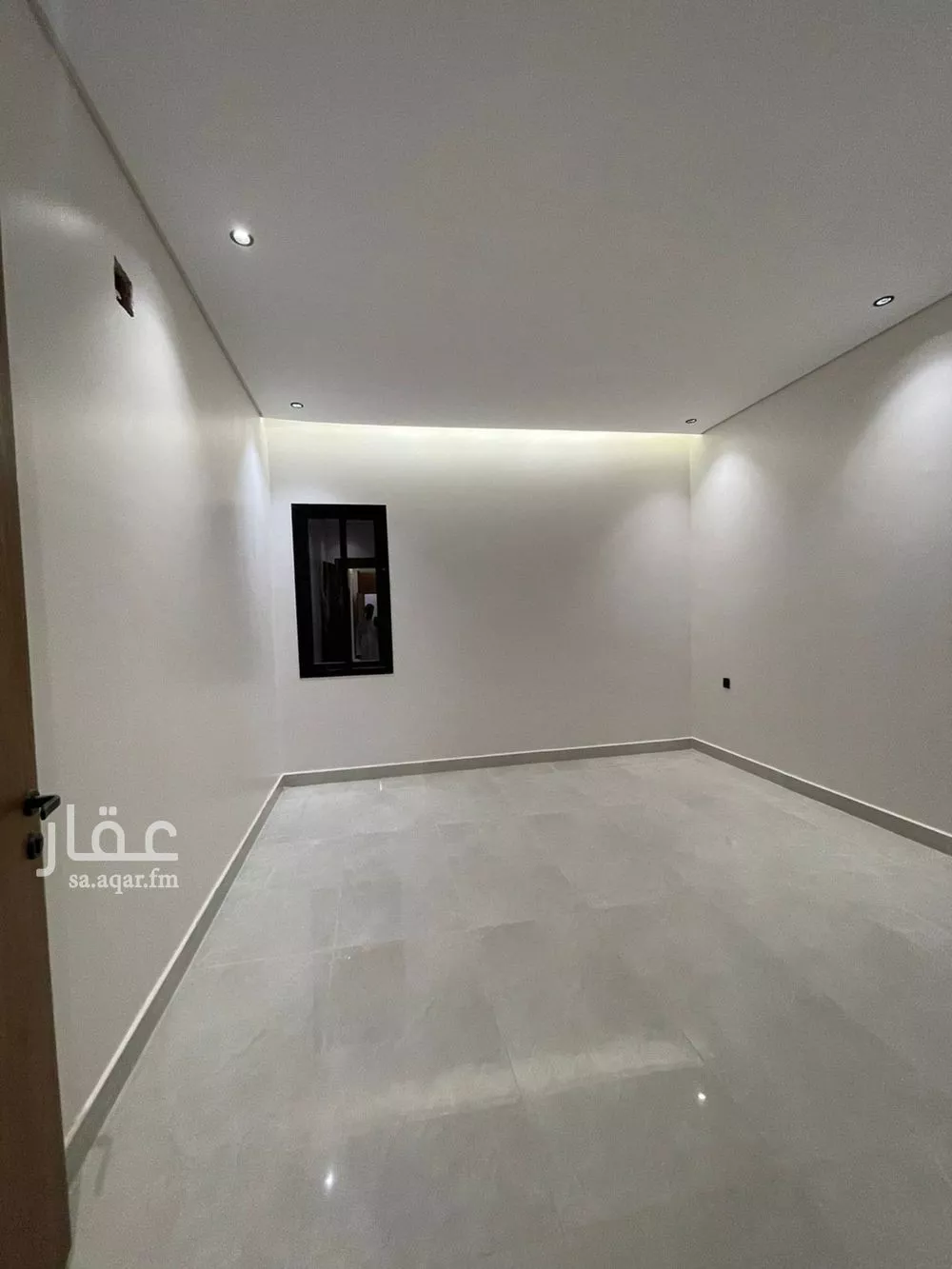 5 bedroom floor in Al Janadriyah 8