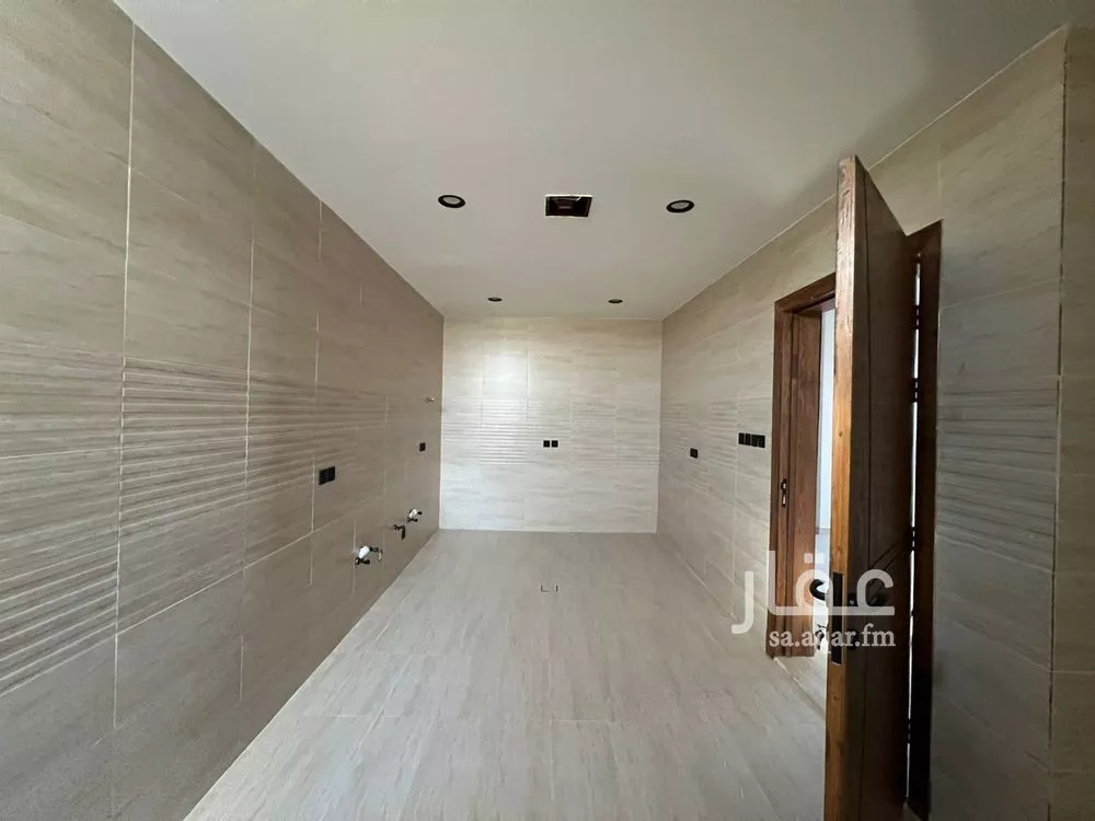 4 bedroom floor in Dahiat Namar 8