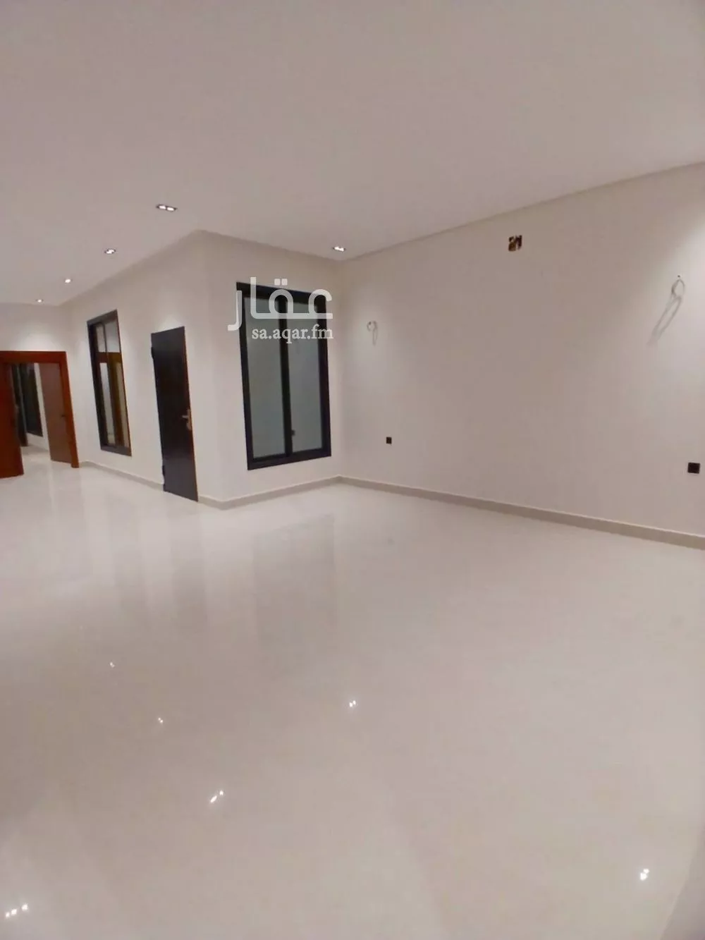 3 bedroom floor in Tuwaiq 5
