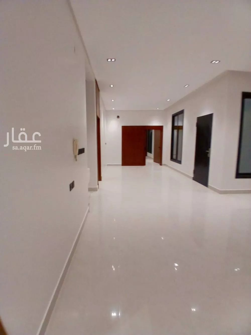 3 bedroom floor in Tuwaiq 6