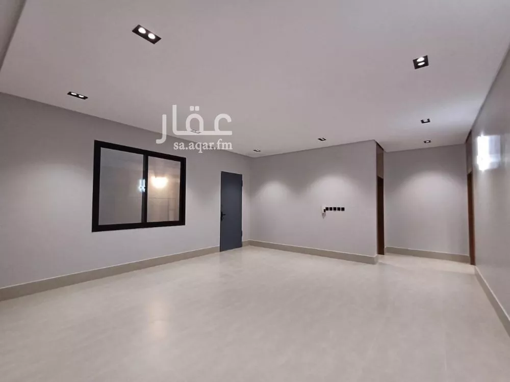 3 bedroom floor in Tuwaiq 5