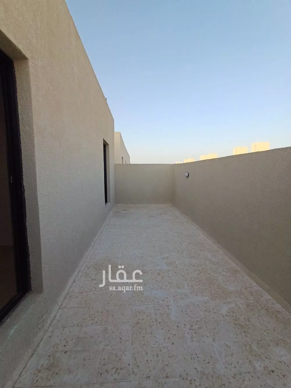 دور 5 غرف في الرمال 17