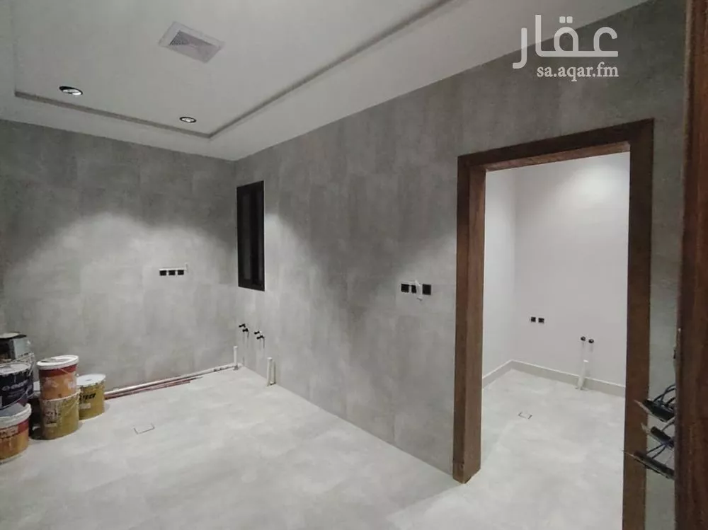 3 bedroom floor in Tuwaiq 4