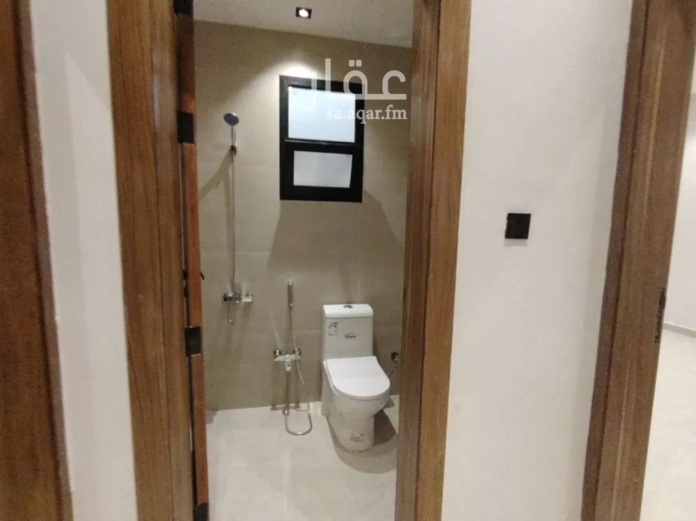 7 bedroom floor in Okaz 19