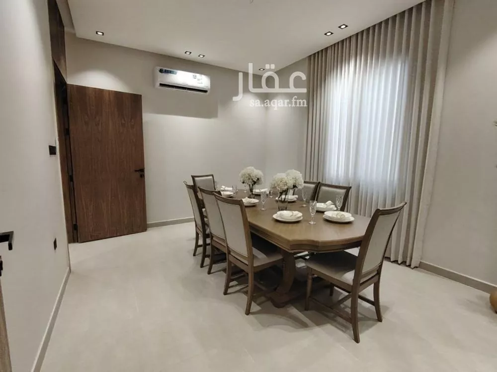 7 bedroom floor in Okaz 10