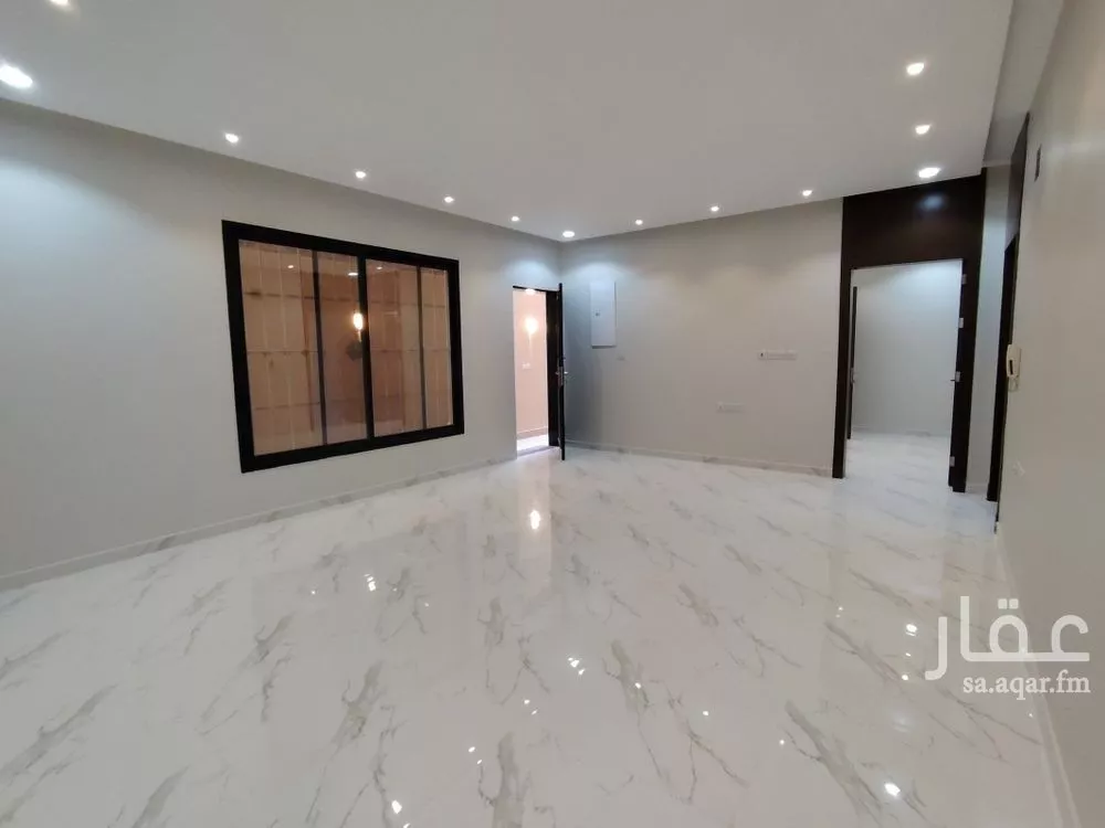 3 bedroom floor in Al Hazm 14