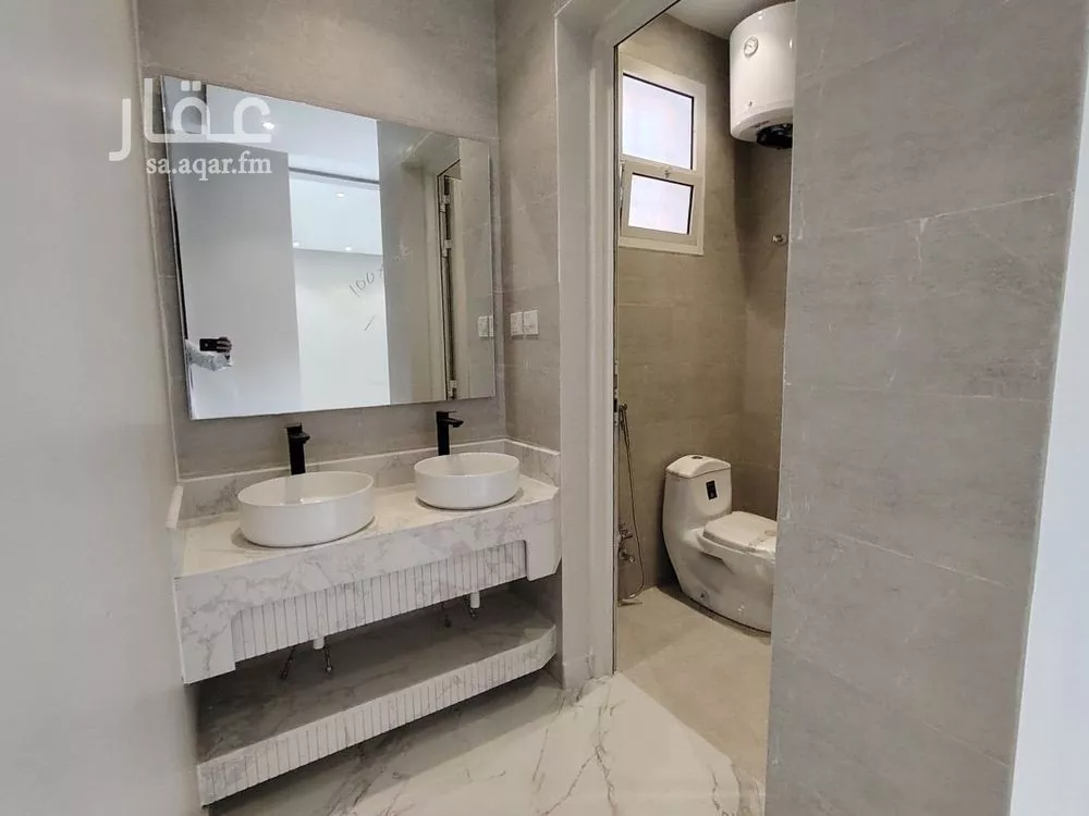 3 bedroom floor in Al Hazm 15