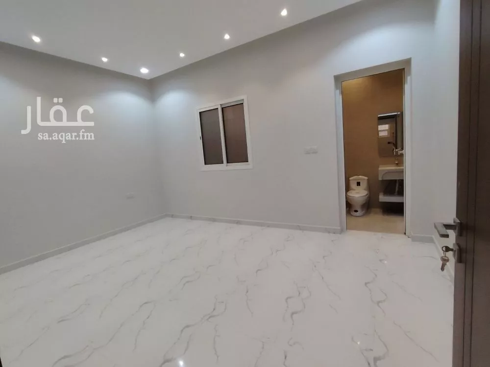 3 bedroom floor in Al Hazm 6