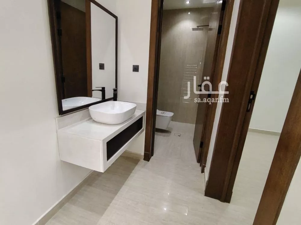 4 bedroom floor in Tuwaiq 17