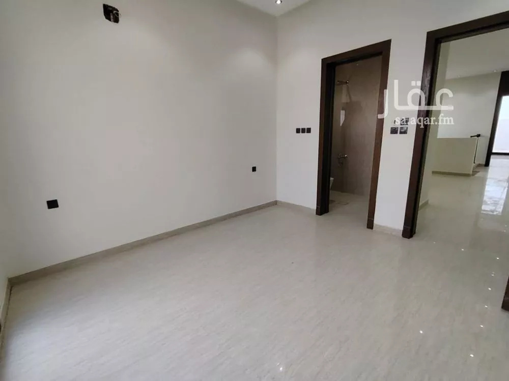 4 bedroom floor in Tuwaiq 6