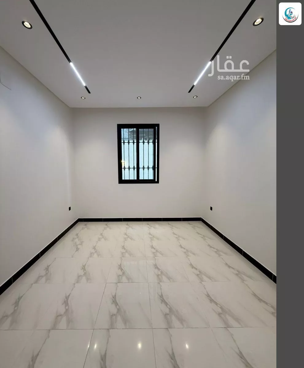 5 bedroom floor in Al Janadriyah 4