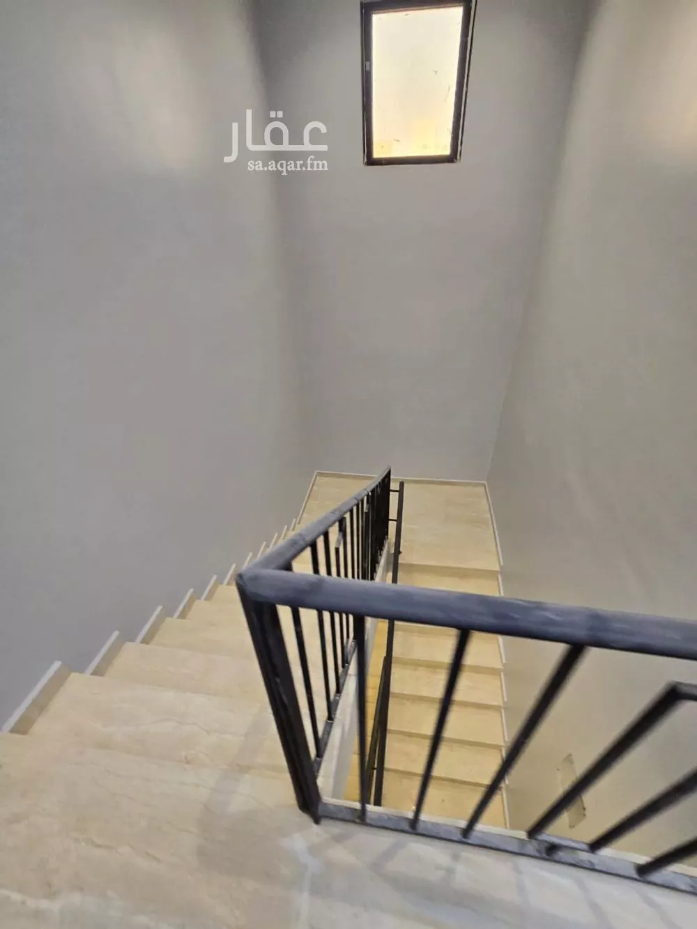 4 bedroom floor in Ash Sharq 9