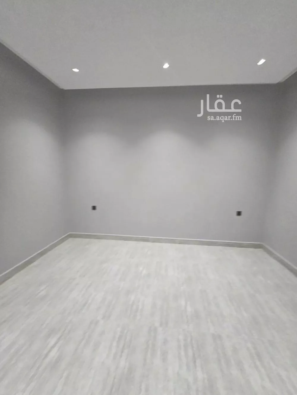 4 bedroom floor in Ash Sharq 10