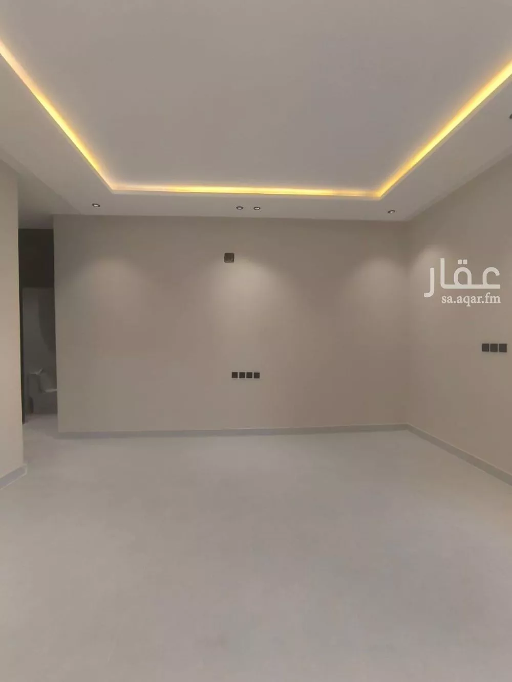5 bedroom floor in Al Janadriyah 12