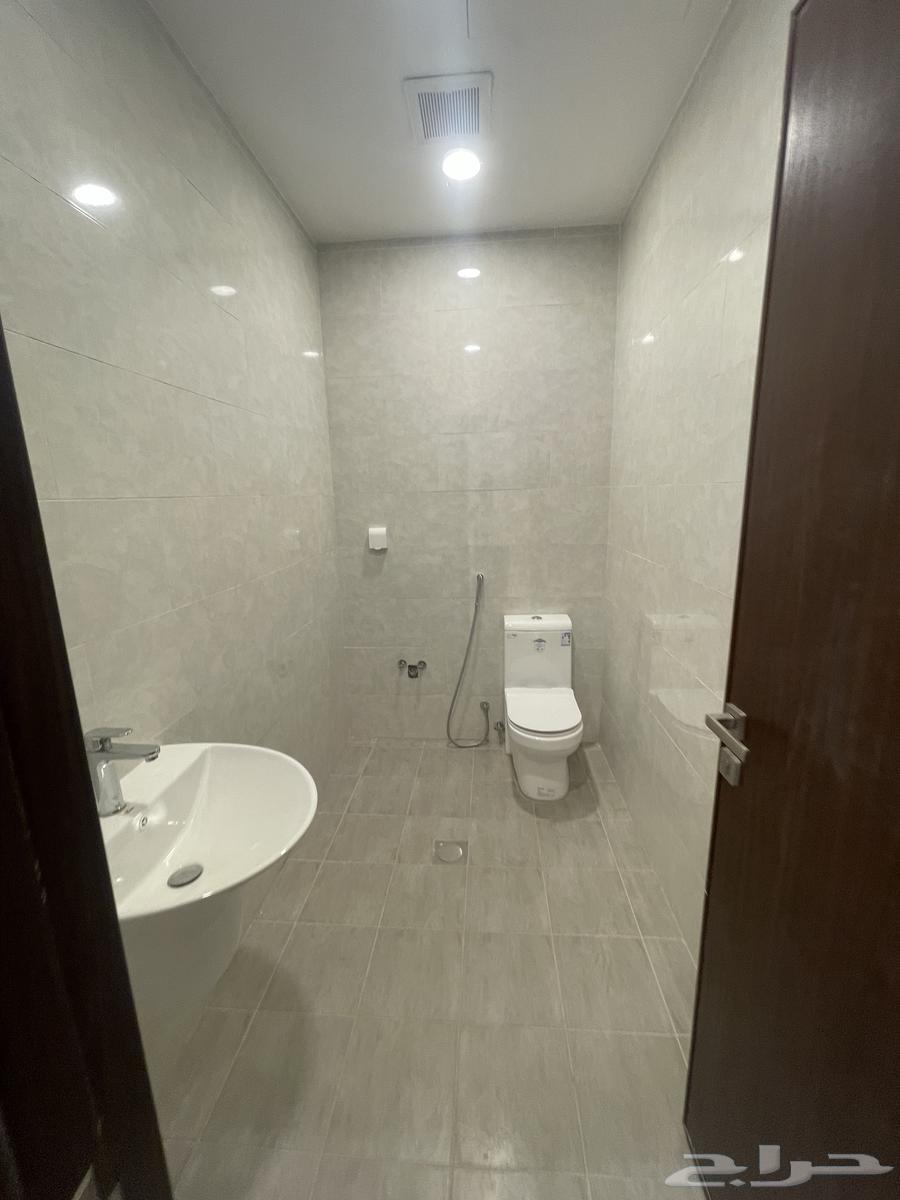 3 bedroom villa in Al Janadriyah, Riyadh 19