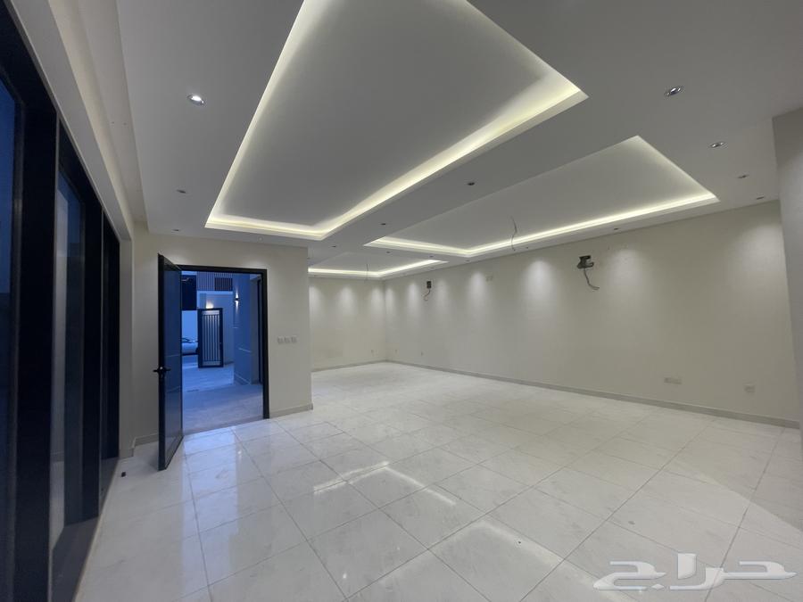 3 bedroom villa in Al Janadriyah, Riyadh 21